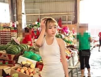 AISS爱丝(钻石版) - 赵梦洁的丝袜写真——哦，那细腻的织法让我想起了……一些奇妙的事情。
