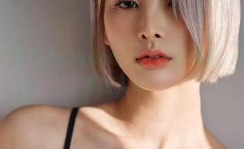 戳这里！下载Hyoyeon(김효연)那绝美cos自拍，养眼爽爽！