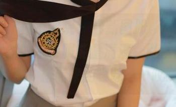 MFStar模范学院 – 最新图册，果然SiByl李思宁的水手服能量满满，引发我的种种联想，搭配来的暧昧……哎哟。