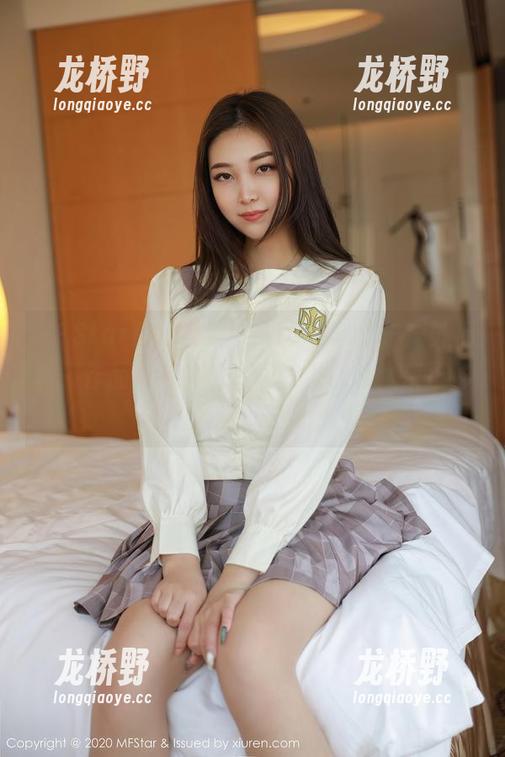 MFStar模范学院 - SiByl李思宁户外福利，作品里有种想呼吸的局促感，反正哪里都好！