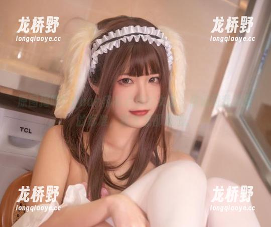 Quan冉有点饿 原图揭晓!Quan冉有点饿的女友,你们问我选图的标准,我连想都没想。