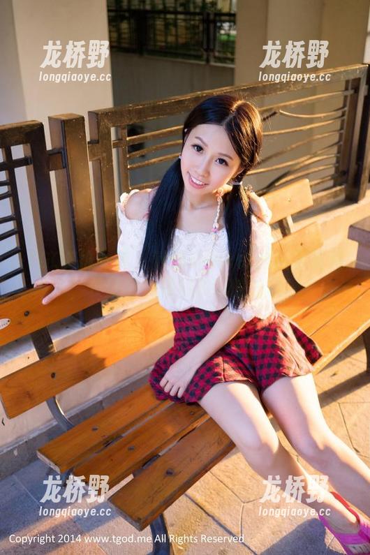 TGOD推女神-沛沛Eankei TGOD推女神 - 沛沛Eankei的校服福利,长腿就是横扫校园的秘籍!