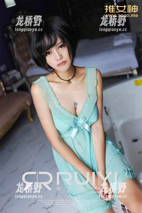 TGOD推女神-艾小青 TGOD推女神 - 这些肉丝到底在说什么?艾小青的高清写真带来了疑惑!