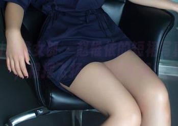 TuiGirl推女郎 – 赵惟依的短裙写真合集，裙摆飞扬，别眨眼哦！