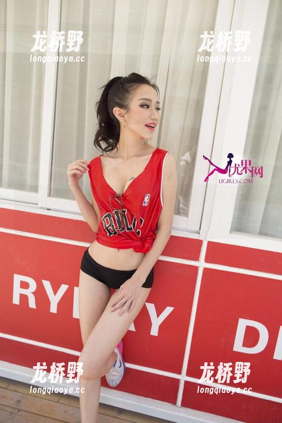 UGirls尤果网-乔依琳 UGirls尤果网 - 一脚踏入乔依琳的私拍图包,别放过她的每一个细节!