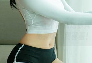UGirls尤果网 – 一言不合就送你周妍希的美腿原图，免费哦，别害羞！