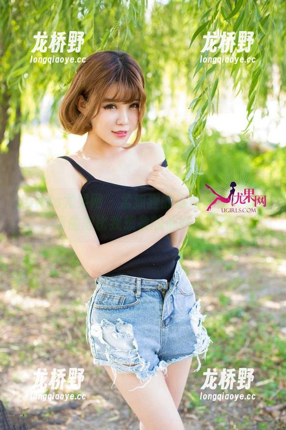 UGirls尤果网 - 孟狐狸的瑜伽图集：身体弯曲得比我想象的都好，哈哈