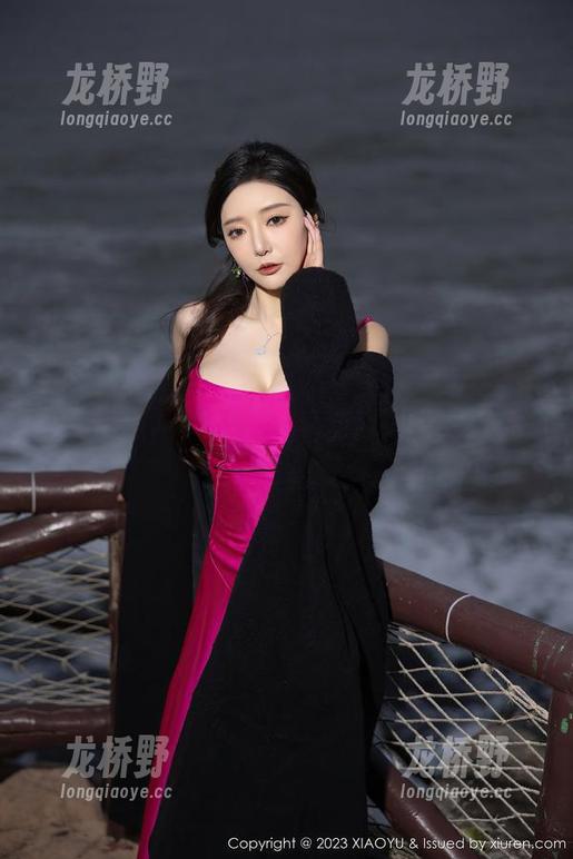 XIAOYU语画界 - 海边的楚恬Olivia，为什么总是让人想起在沙滩上的懊悔，别问为啥，只是好看。