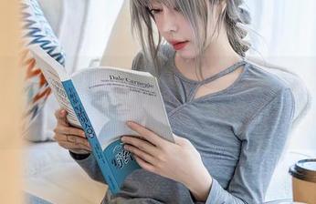 XINGYAN星颜社 - 探秘何晨曦的居家，高清画面里是惬意，还是懒散的摊？