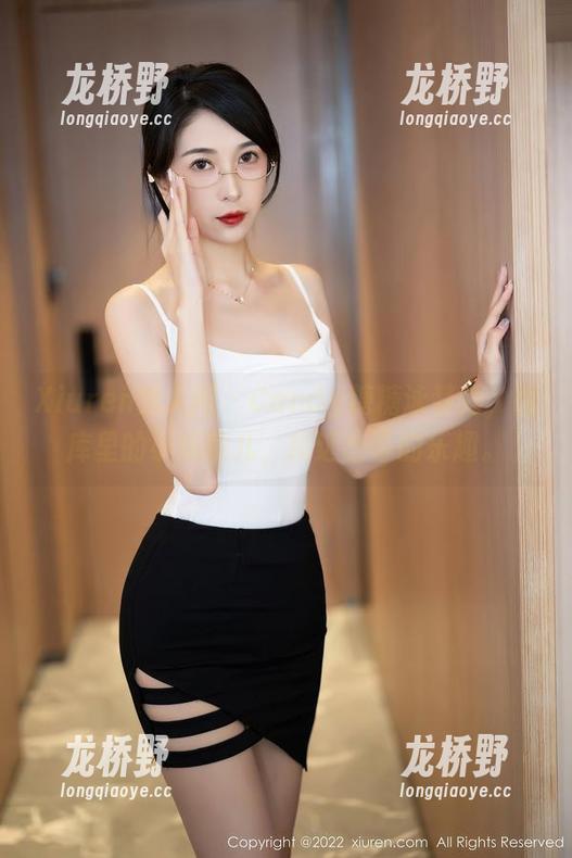 Xiuren秀人网-Candy糖糖 Xiuren秀人网 - Candy糖糖泳装秀,图库里的小玩意儿,精选出奇的乐趣。