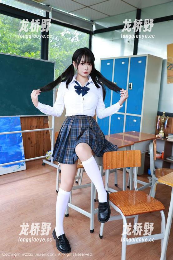 Xiuren秀人网 - 最新力作：南初妹妹的护士look，让我无情自愧不如。
