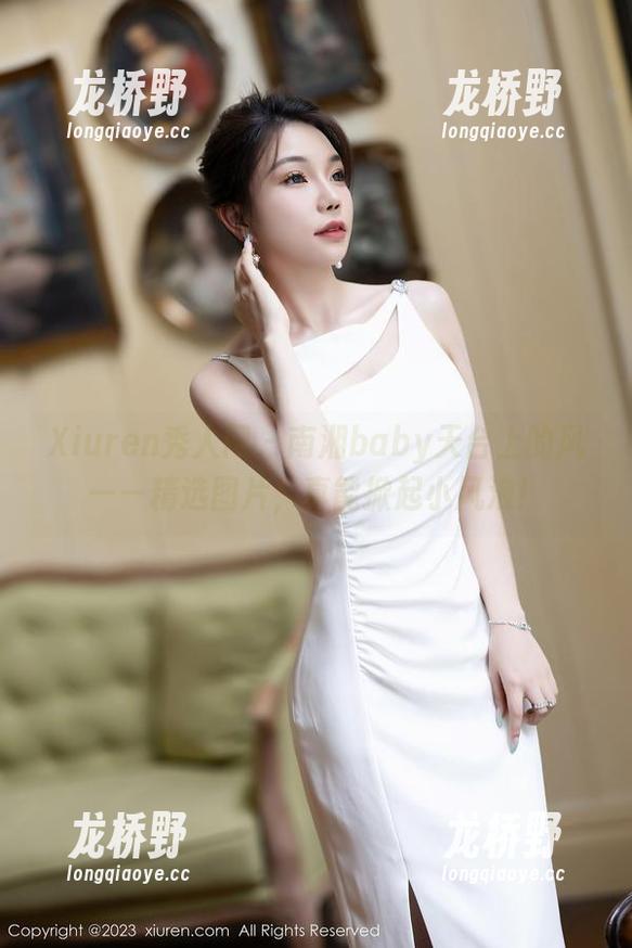Xiuren秀人网-南湘baby Xiuren秀人网 - 南湘baby天台上的风——精选图片,真能掀起小风浪!