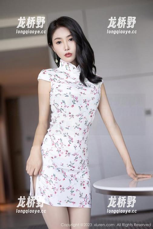 Xiuren秀人网-周美美alicia Xiuren秀人网 - 套图中满满的都是周美美alicia的调味料,原图留下的那份只属于厨房的灵气,慢慢品味吧。