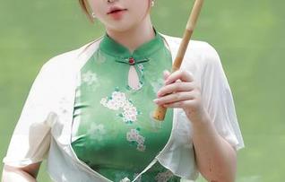 Xiuren秀人网 - 秘书本色：夏诗诗Sally的资源也太迷人了吧。
