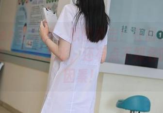 Xiuren秀人网 - 原图直击！在甜白酱的泳池里，不光是水，还有点不知名的欢快因素！