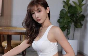 Xiuren秀人网 – 全新更新！艾小青和妹妹的美图，乐趣一直在继续…