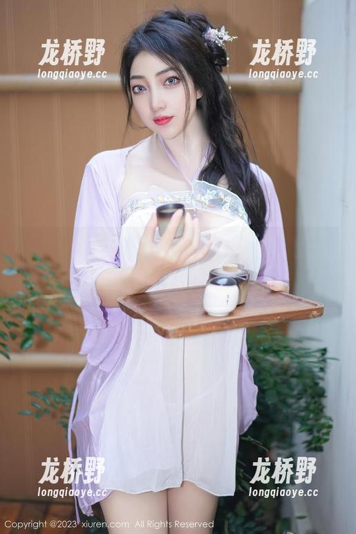 Xiuren秀人网 - 又一组私拍！菲儿beauty把JK变成了家里的流行趋势，真有意思。