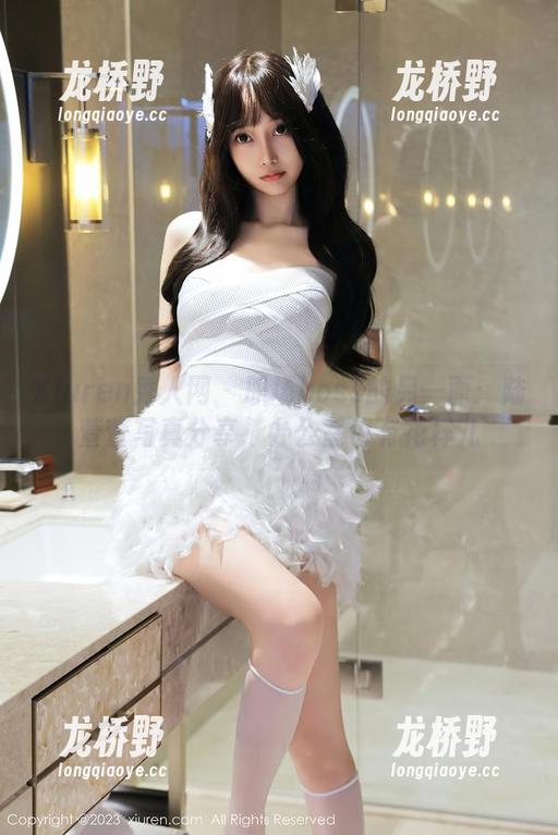 Xiuren秀人网-陆萱萱 Xiuren秀人网 - 职场boss的另一面:陆萱萱写真分享,办公室也有花样儿