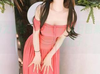 YouMi尤蜜荟 – 玥儿玥er夏日图集：资源太丰富，你得搬箱子。