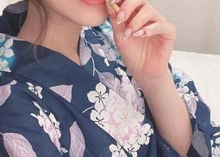 けん研的birthday竟会让人想学cos,画个圈圈求神穿越回去。