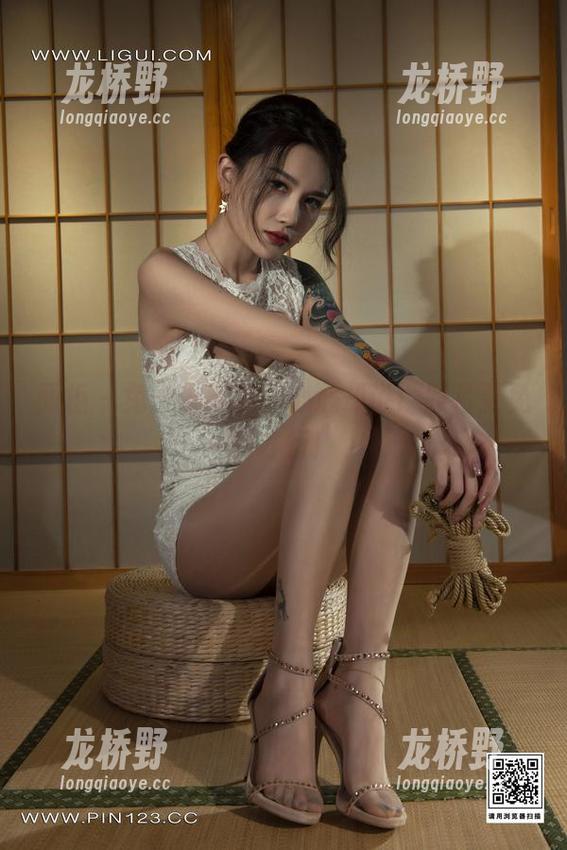 丽柜-兔子 丽柜 - 兔子发要求,心心却说:照片要免费才行!
