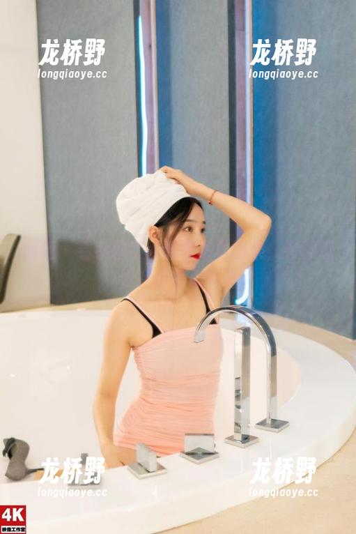丽柜 - 看小智贤的寿司写真图集，有种想要倾诉的小冲动