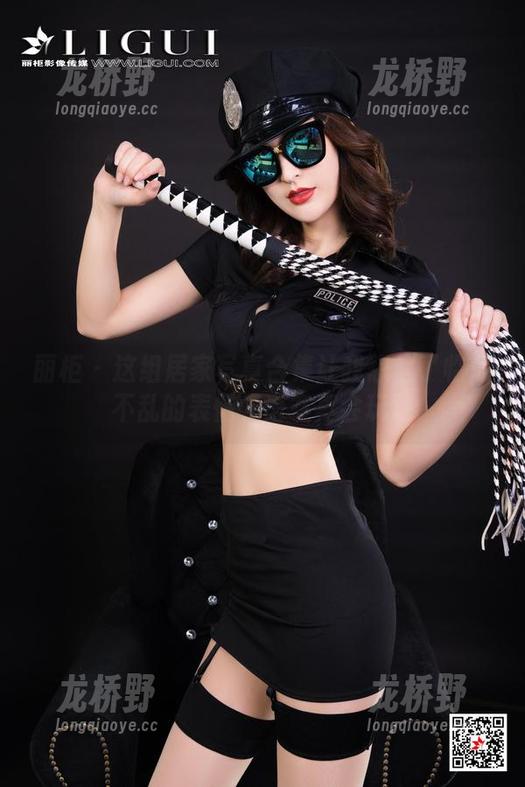 丽柜-语寒 丽柜 - 这组居家写真合集让我想起了临危不乱的表情,语寒真会玩。