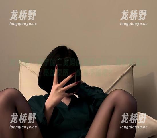 微密圈 - 保守的二舅妈的写真日常：剁手库里油亮丝原图，你看不腻吧？