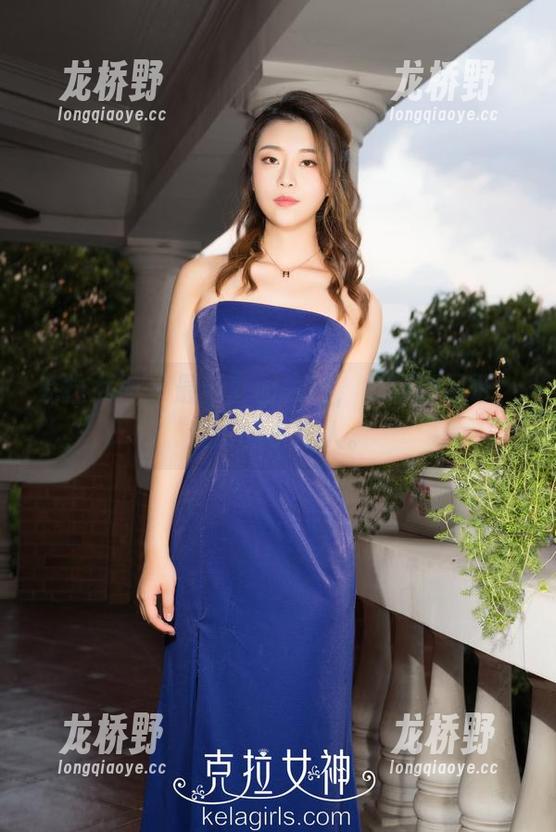 克拉女神-杨暖 克拉女神 - 最新套图来袭,杨暖的吊带,淡淡的小撩人。