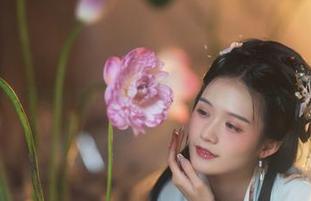 兔子Zzz不吃胡萝卜福利满满:姐姐的图片实在太耐看