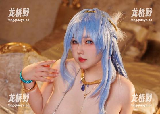 碧蓝航线中的咔喵兔女郎，高清特效竟真不错。
