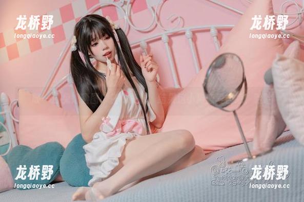 咬一口兔娘 咬一口兔娘晒图!在线资源,结果这小狗恋爱告急,哈哈