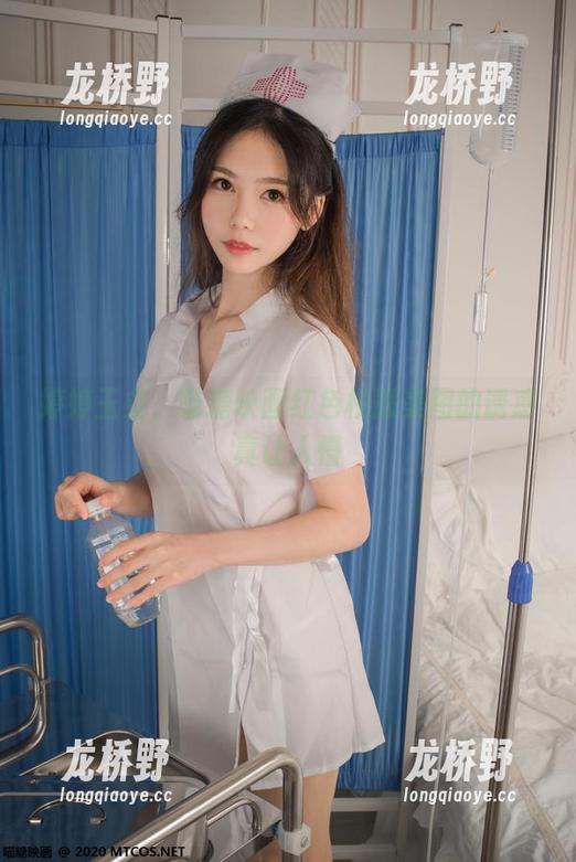 婷婷玉立，喵糖映画红色校服美图的诱惑真让人懵