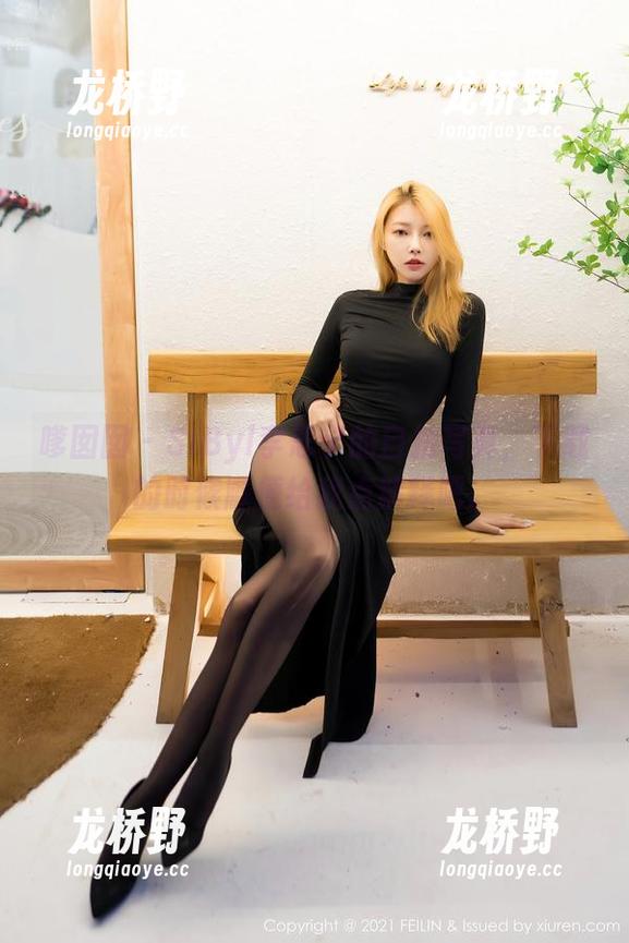 嗲囡囡-SiByl李思宁 嗲囡囡 - SiByl李思宁的自拍写真,下载的时候顺便给我点解释吧。