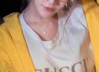 在下萝莉控ii的黑枪呆写真,隐隐有种刀光剑影的壁纸美感。