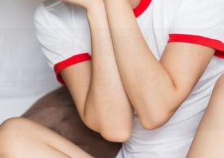 头条女神 – 一组外表诱惑的写真，陈怡曼用内衣套图发出邀约，却不太想被拒绝吧？