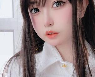 女主K的黑猫情怀，高清合集里的每一瞬似乎都在悄悄诉说。