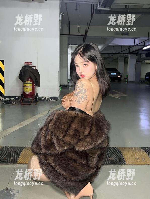 小u优优子 微密圈 - 不聊别的了,直接把小u优优子的原图当壁纸,这美脚控你涨姿势了吗?
