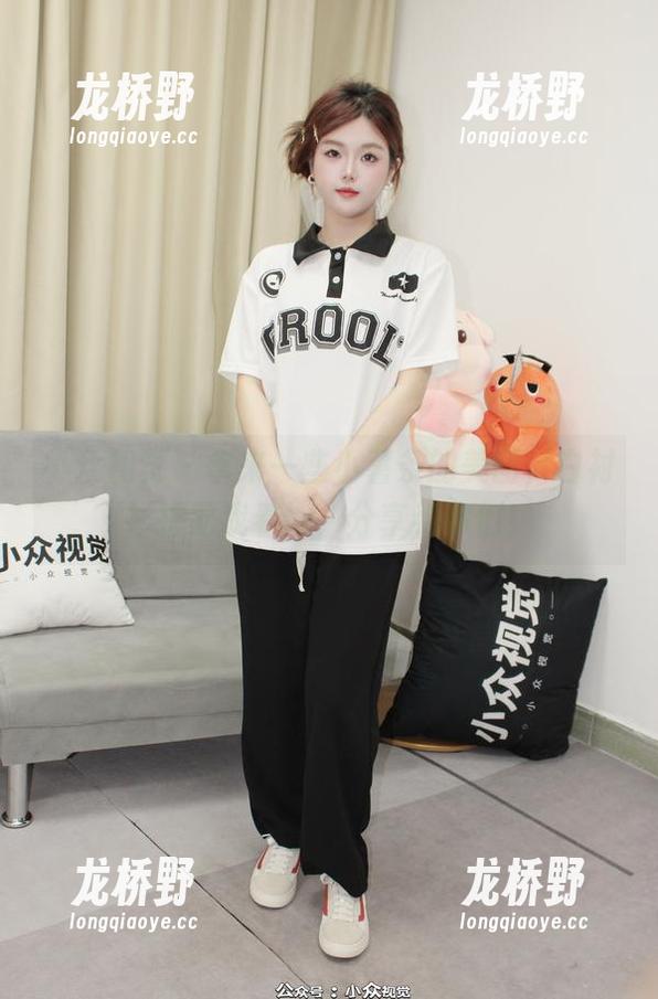 小众视觉 - 拿来一些小薯条的美图，白衬衫搭配我看好，分享给你们！