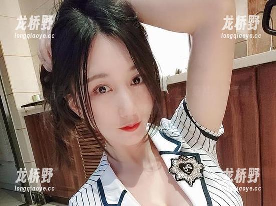 小玉吃果冻 微密圈 - 当小玉吃果冻脱下拖鞋,换上高跟鞋,美图满分,资源随意取。