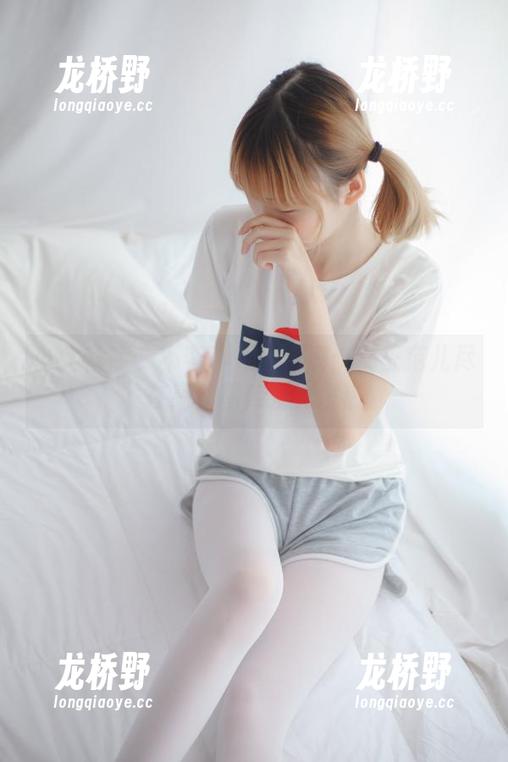 少女秩序 - 不容小觑的小满：女王范儿尽在高清图库发光发热