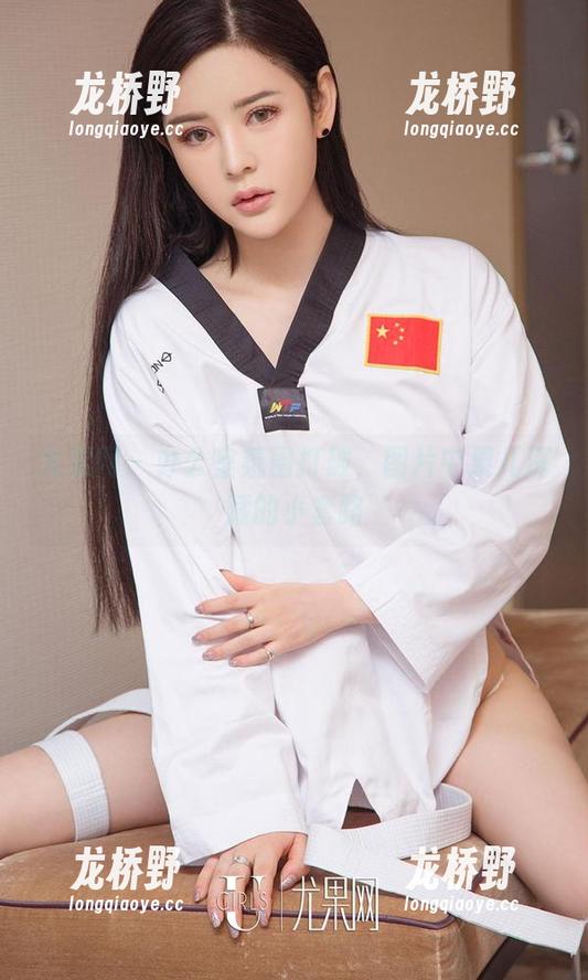 尤果网-果儿 尤果网 - 办公室氛围打破,图片中果儿深藏的小套路