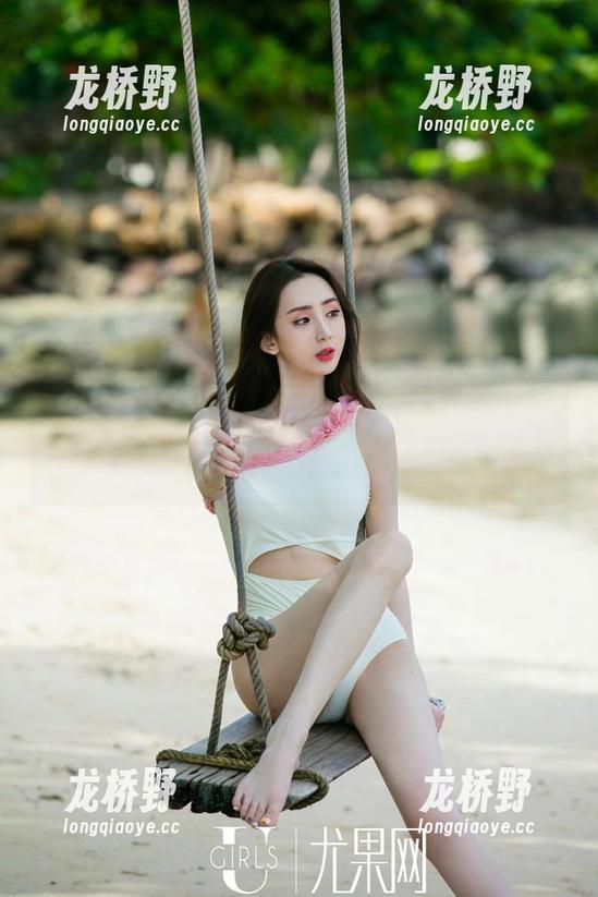 尤果网-金baby 尤果网 - 金baby私拍少女系列,像是在慢慢推开一扇有趣的门