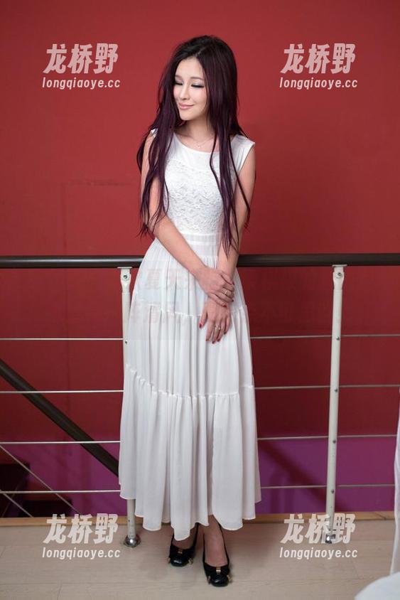 推女郎-梁棋棋 推女郎 - 每次夏天来临,梁棋棋的套图精选就像一阵清风,真有点不可思议!