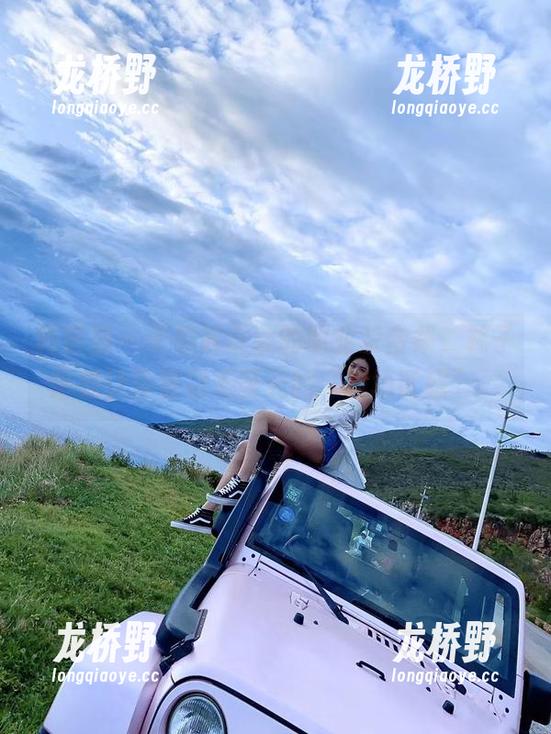 林子琳喵 微密圈 - 不怕被误会的职业装合集,林子琳喵让你看到无圣光的“职场诱惑”。