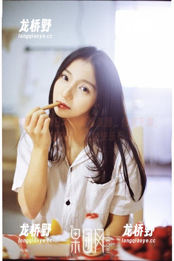 果团网招牌日本女老湿美图，快来下载，躲在角落里的快乐！
