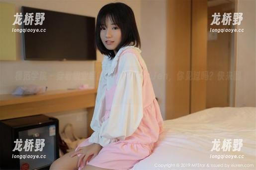 模范学院-Jennanni_Jen 模范学院 - 穿着职业装的Jennanni_Jen,你见过吗?快来翻翻这本分享集
