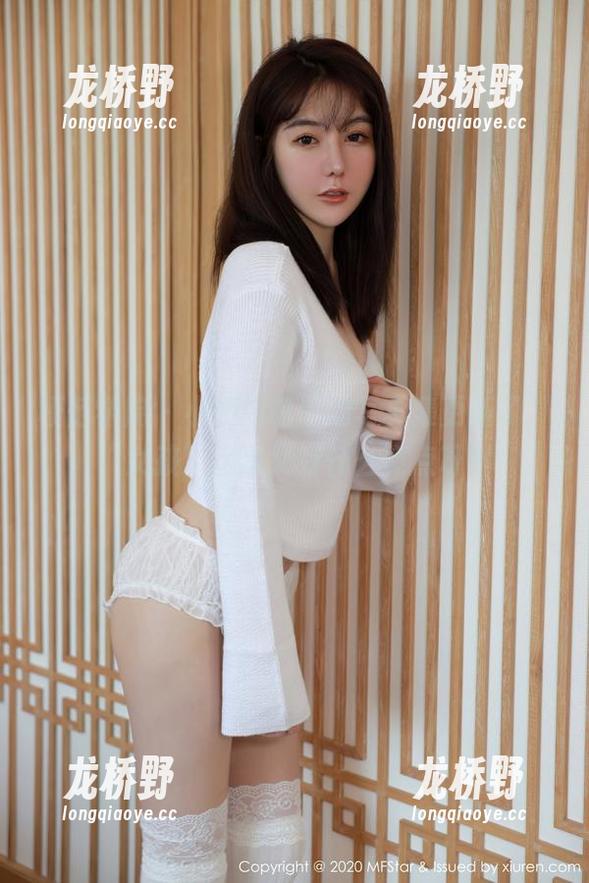 模范学院-小奶瓶呜呜 模范学院 - 小奶瓶呜呜的写真集更新了,“女孩”这次又有什么亮点呀?