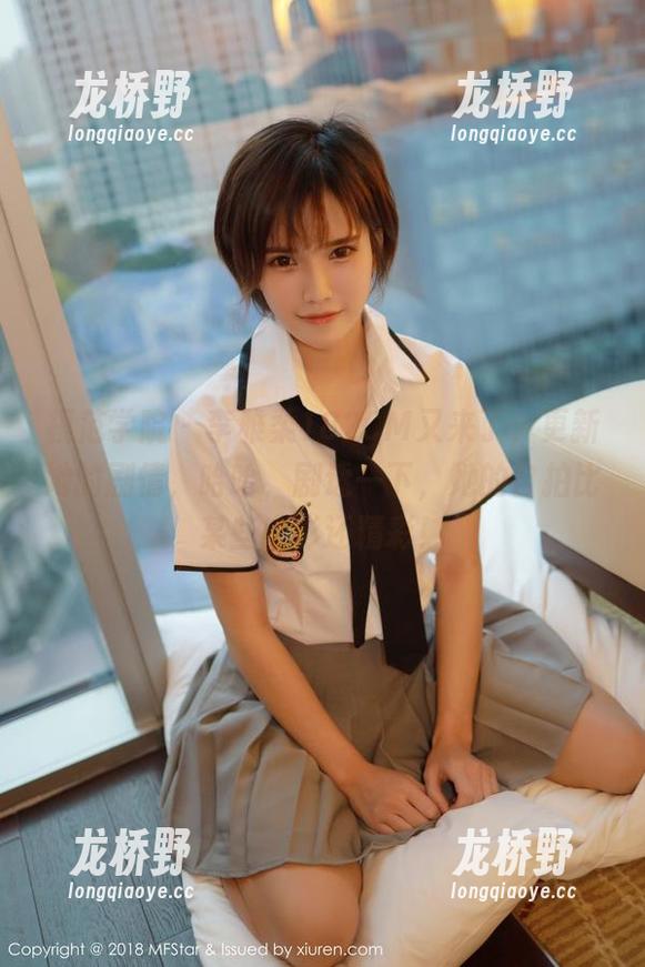 模范学院-李雅柔182CM 模范学院 - 李雅柔182CM又来了,更新她的剧情,哈哈,剧透一下,她的自拍比某些电影还精彩!
