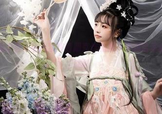 爆机少女喵小吉来啦超梦赛博朋克作品集，资源给你们扑通扑通的嘛！